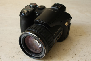 Illustration for article titled Casio Exilim EX-F1 Slow-Mo Super Cam Full Review (Verdict: Totally Unique, Shockingly Powerful)